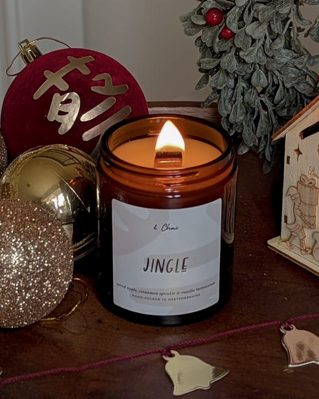 Jingle Soy Candle | Spiced Apple & Cinnamon Scent